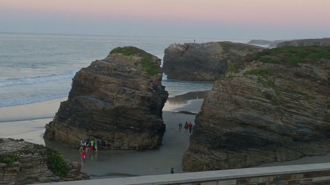 Duplex Tres Dormitorios Playa A Rapadoira Foz Exterior photo